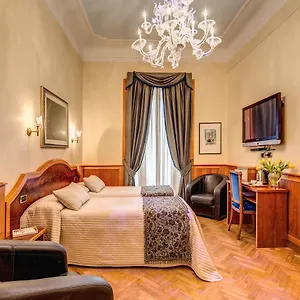 Pensión Relais Conte Di Cavour De Luxe, Roma